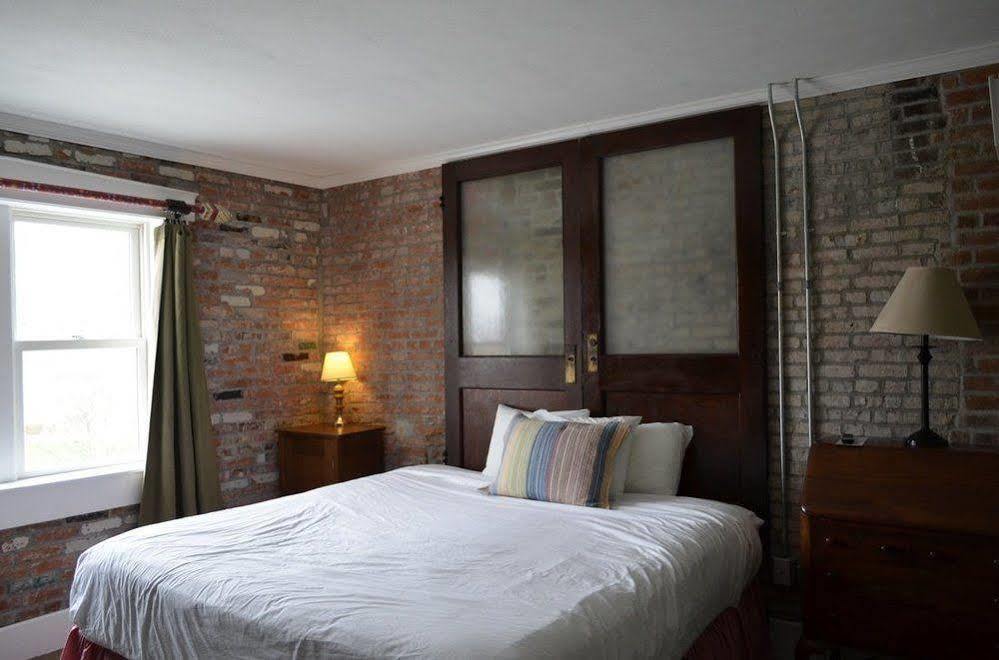 William Watson Hotel (Adults Only) Pittsfield Exterior photo